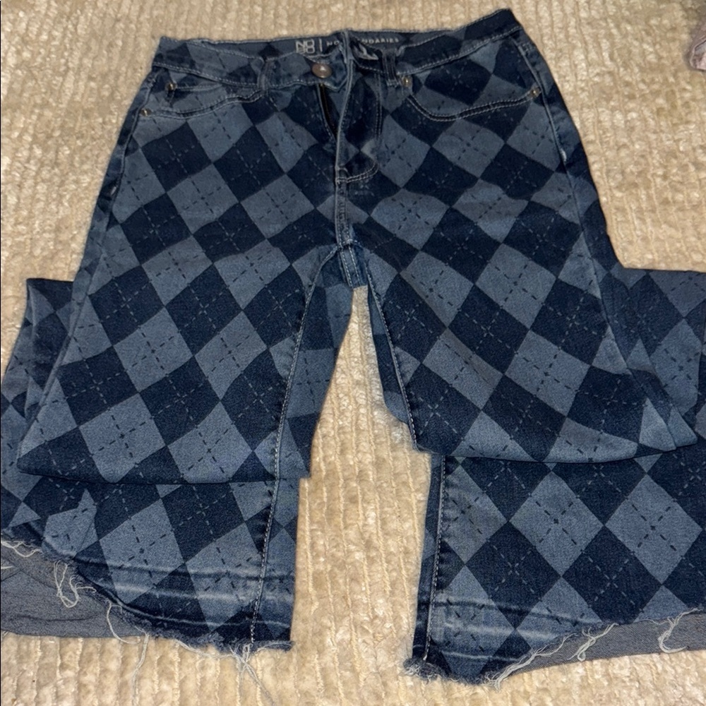 Stylish Argyle Pattern Jeans